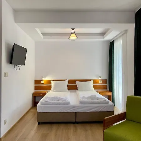 Edelweiss Hotel