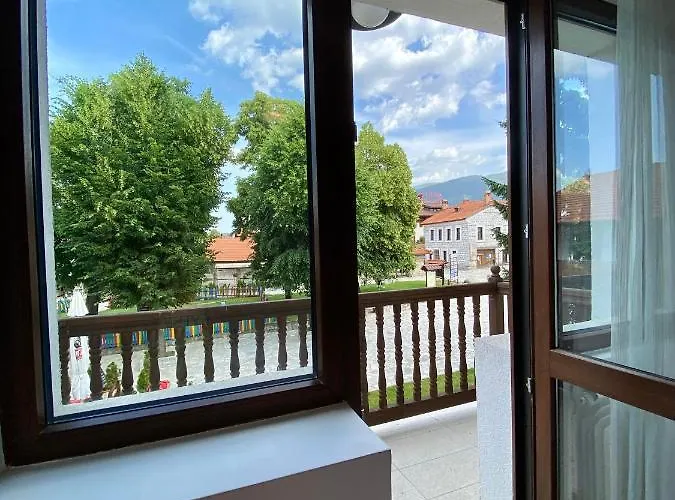 Edelweiss Отель